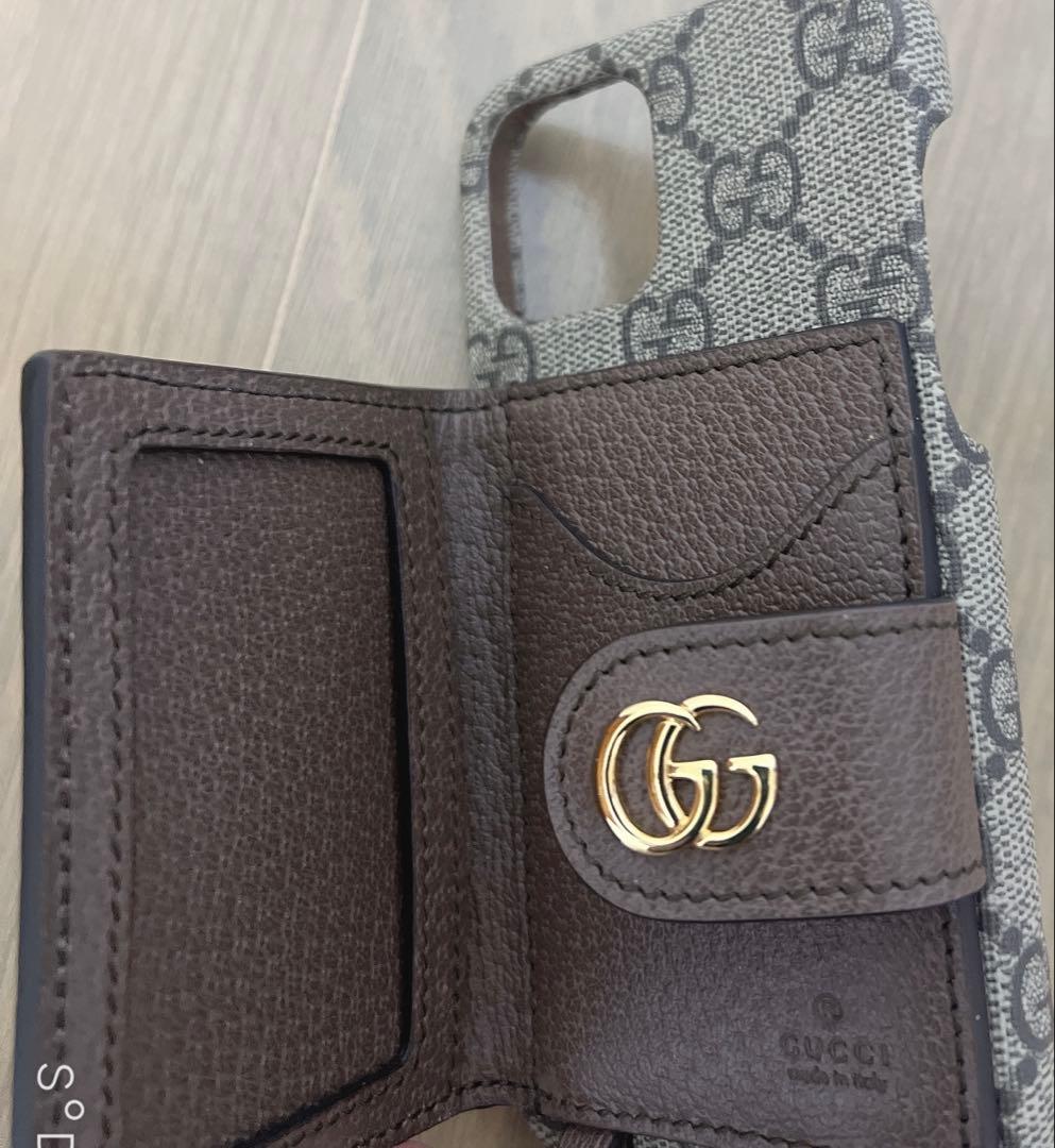 GUCCI iPhoneケース ストラップ付き