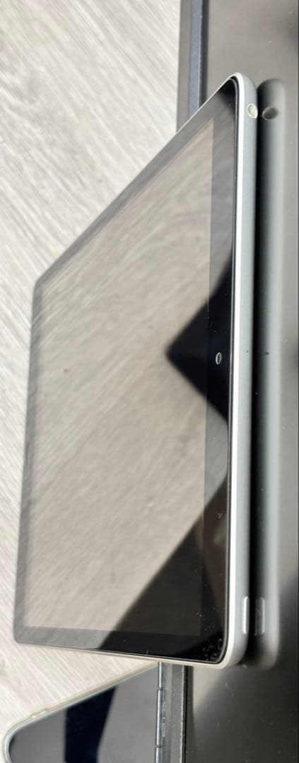 【美品】Apple iPad 第9世代 シルバー バッテリー90%