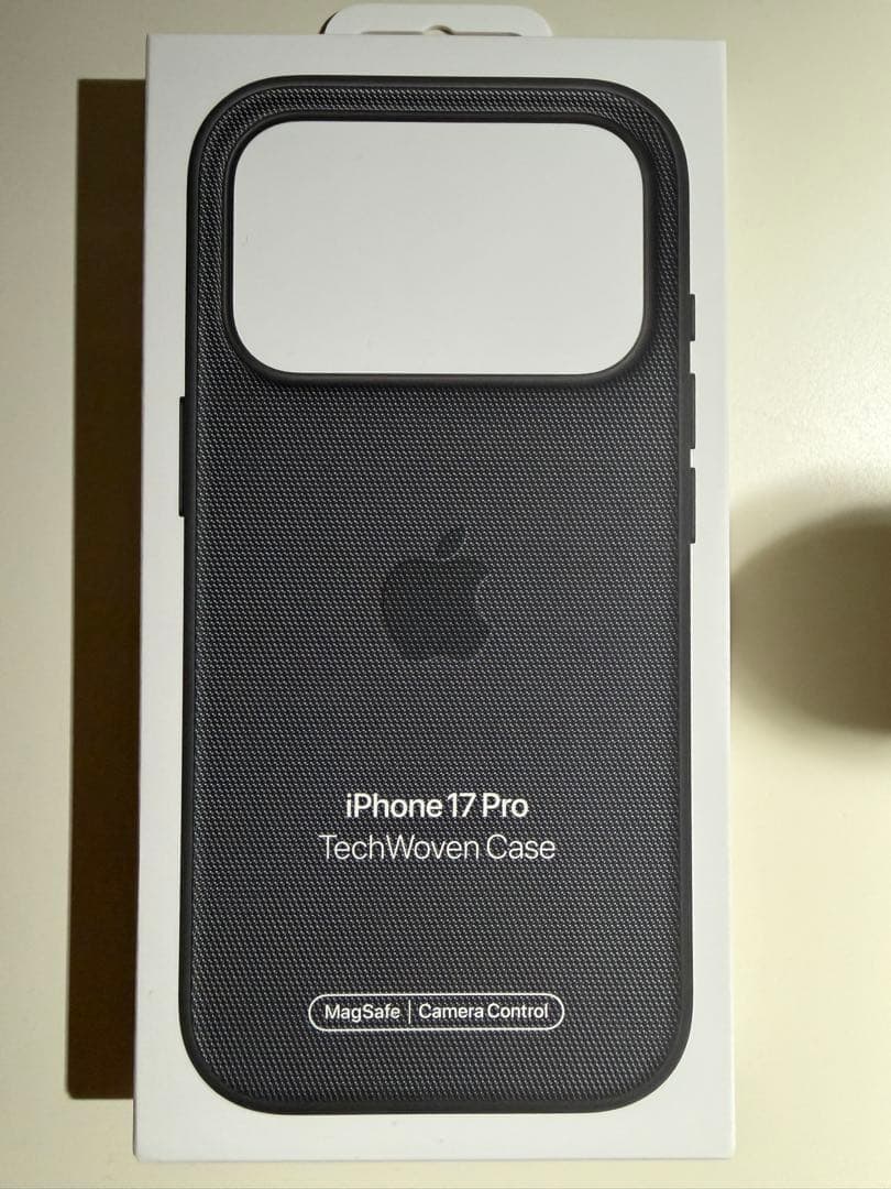 【新品未開封】iPhone17Pro テックウーブンケース ブラック