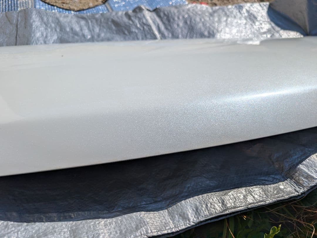 まめ　ヴェルファイア20系後期ボンネットフード/純正 白070 ホワイト