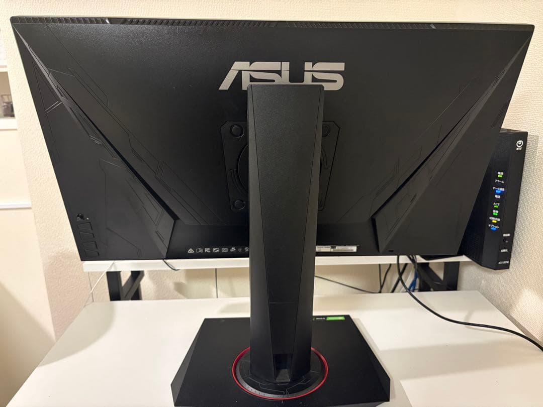 ASUS 165Hz ゲーミングモニター　ケーブルあり