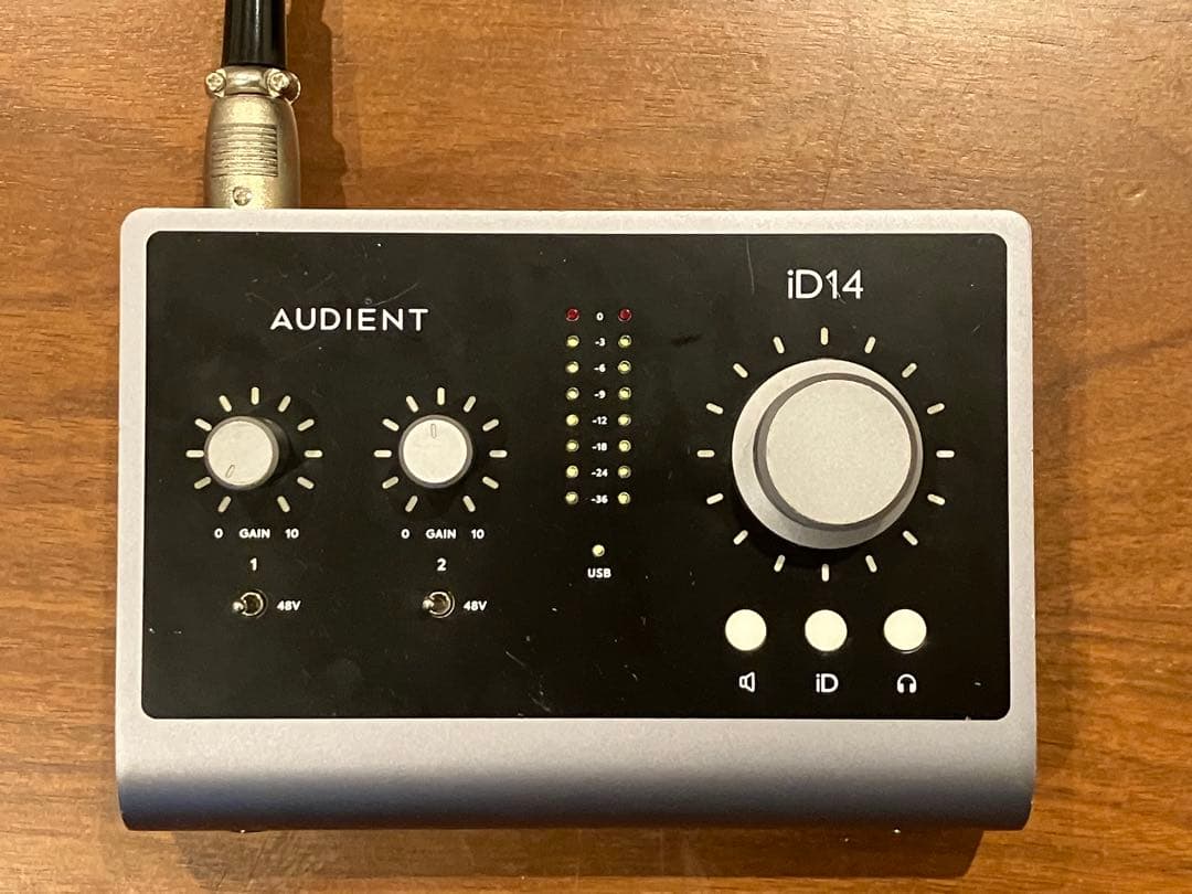 AUDIENT iD14mkII オーディオインターフェイス
