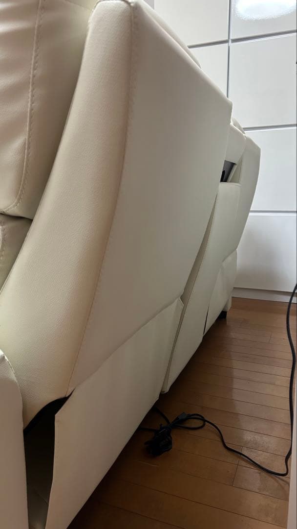 ニトリ 電動リクライニングソファ　3人掛けテーブル付※商品の説明確認してください