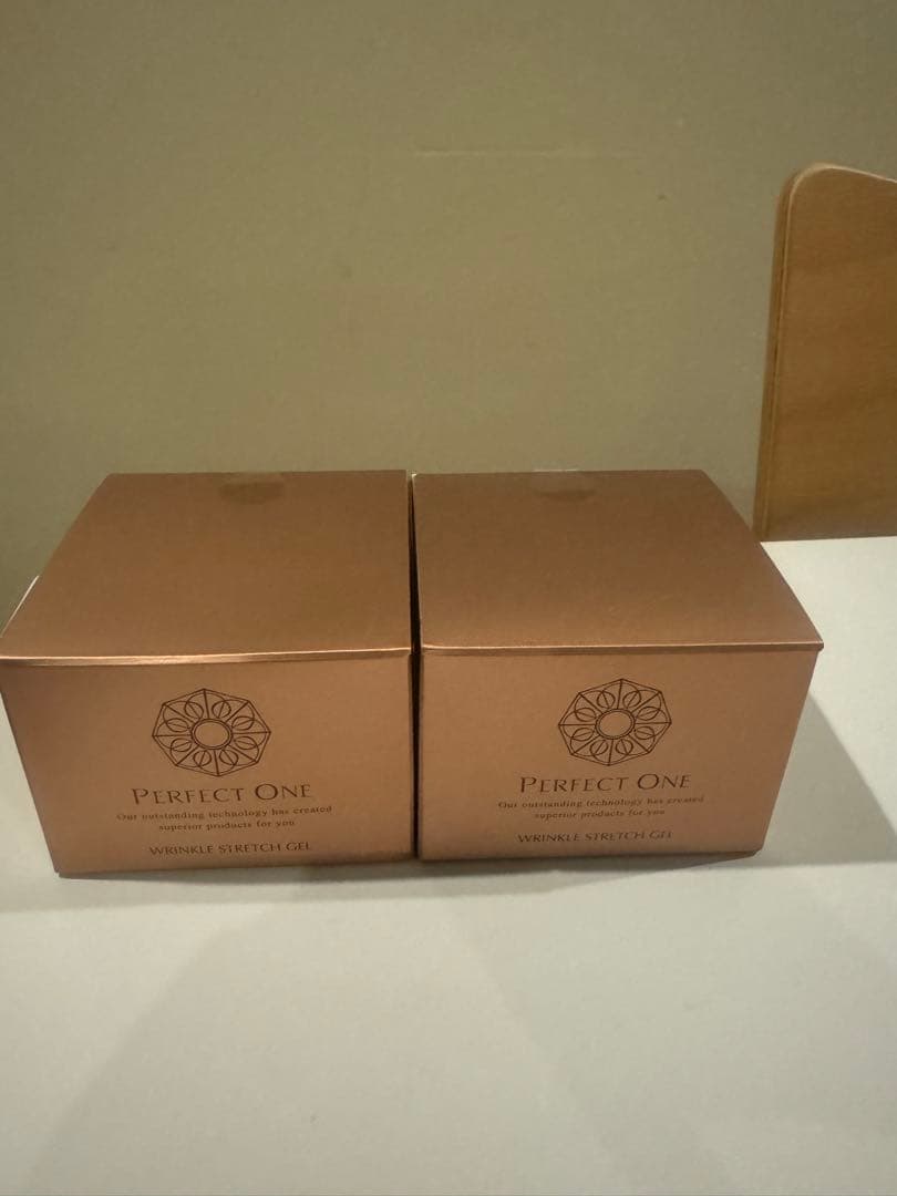 新品　パーフェクトワン　薬用リンクルストレッチジェル　2個セット