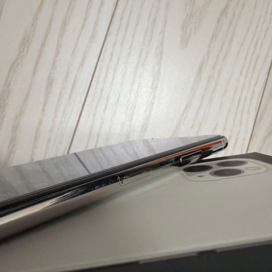 Apple iPhone 11 Pro シルバー 本体