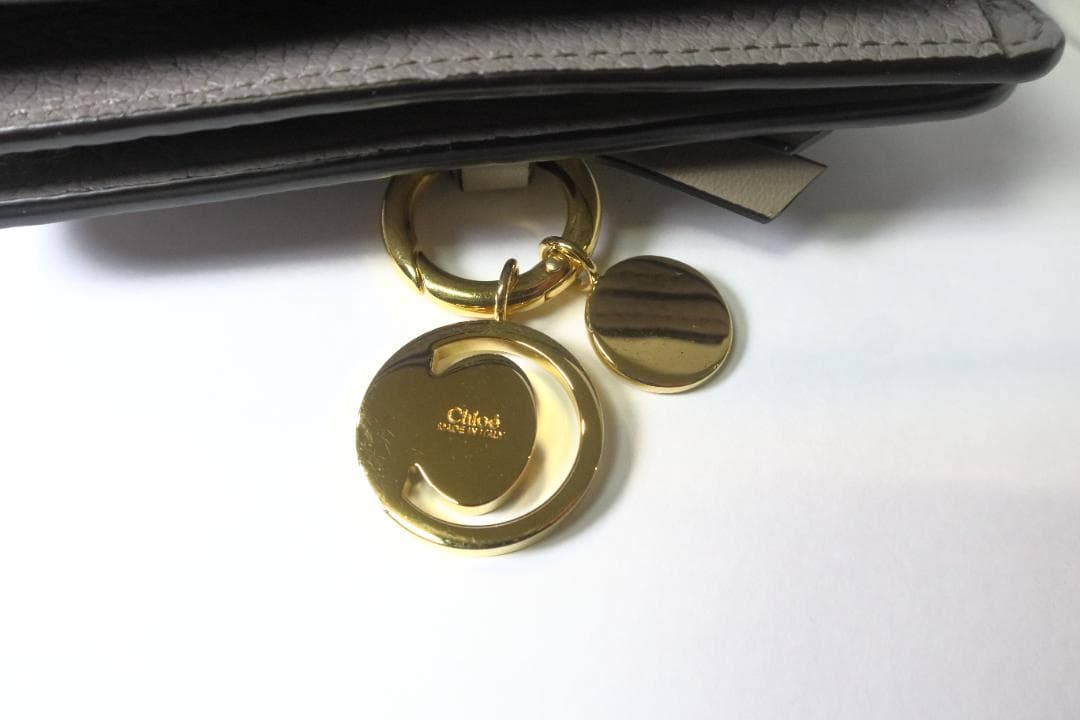 クロエ　カードケース　カシミヤグレー