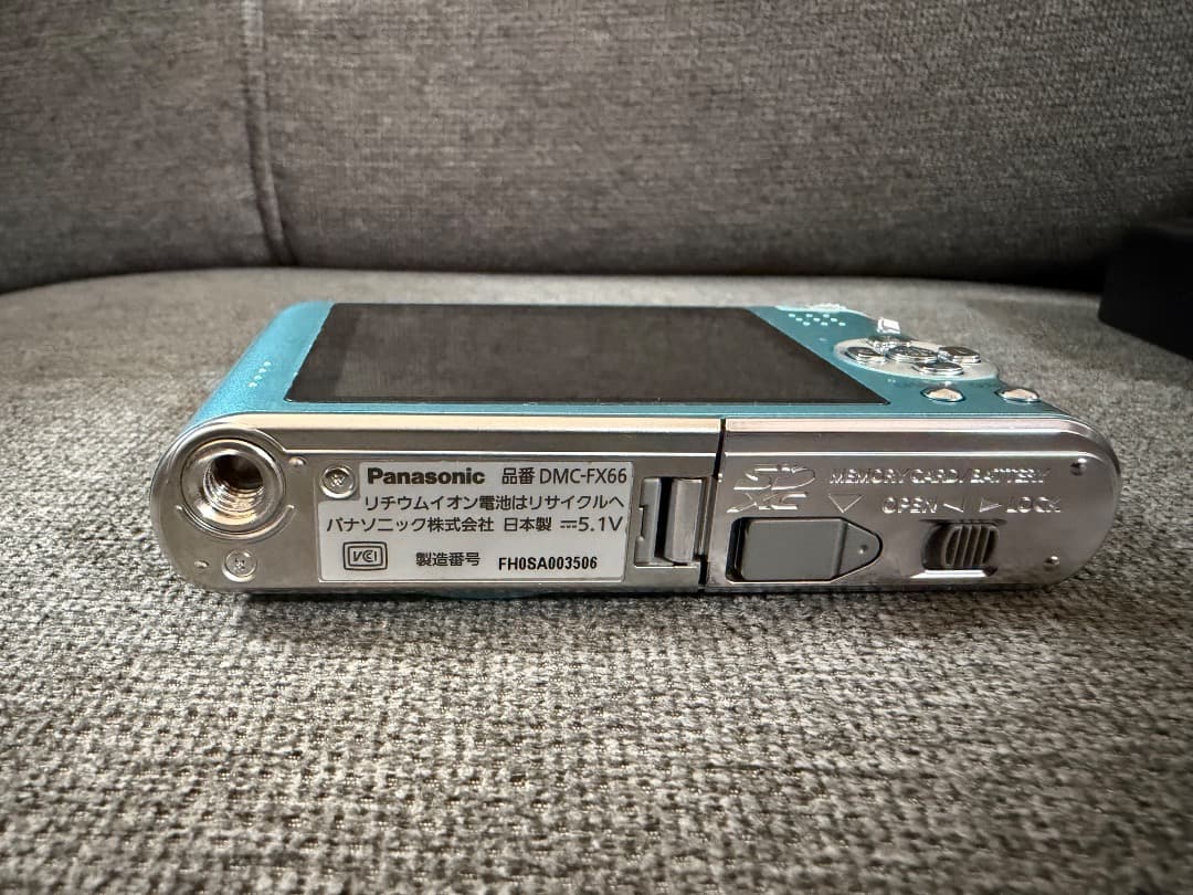 パナソニック Panasonic LUMIX DMC-FX66 ブルー