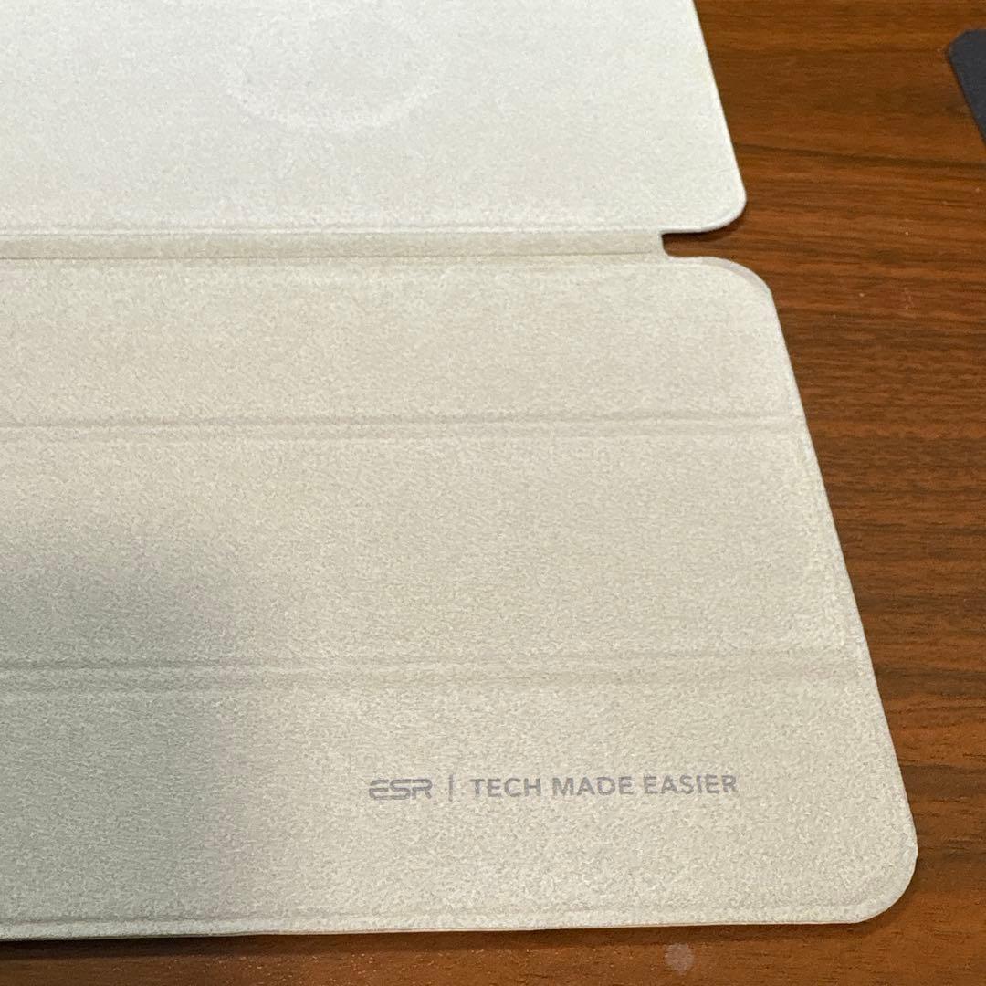 Apple iPad mini 6 64GB スターライト本体 セルラーモデル