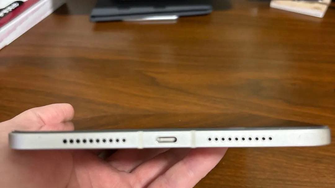 Apple iPad mini 6 64GB スターライト本体 セルラーモデル