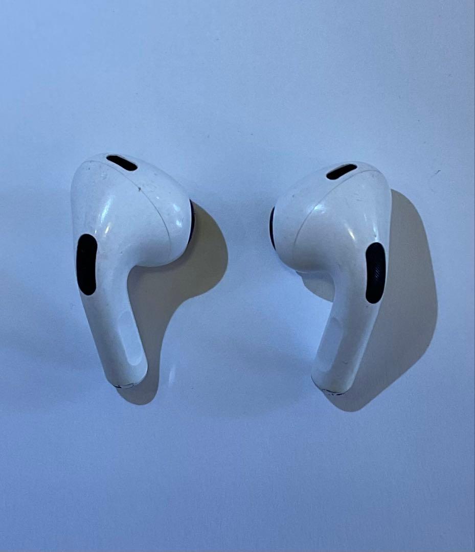 AirPods Pro (第2世代)本体 純正 新品・未開封イヤーチップ付き