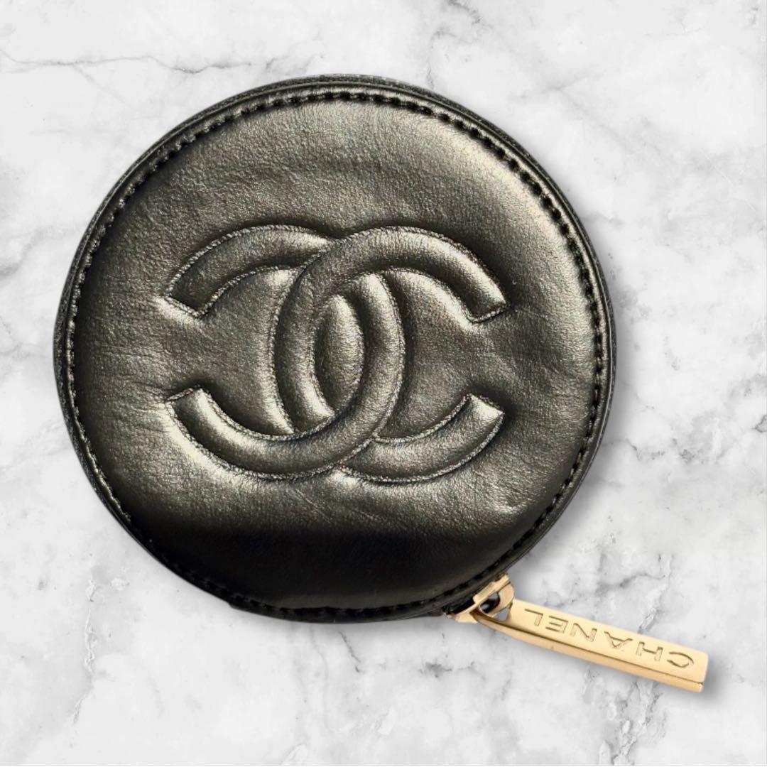 CHANEL 本物 カメリアケース 小銭入 シール有 丸型 本革 レザー