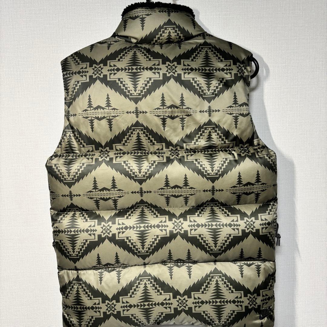 o*u様 NIKE ACG ダウンベスト Sサイズ　カーキ　総柄