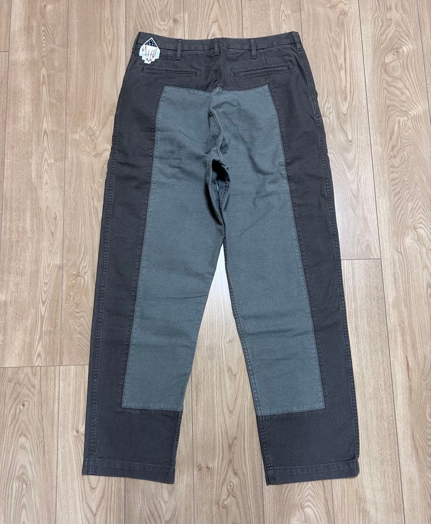 パンツ C.E cavempt RECTANGLE CHINOS BROWN