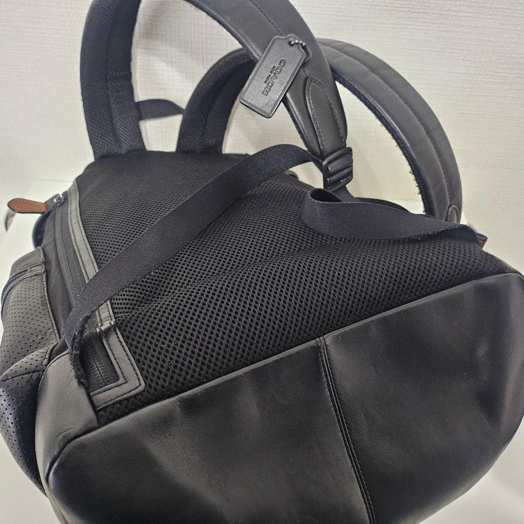 COACH　コーチ　バックパック　リュック　パンチング