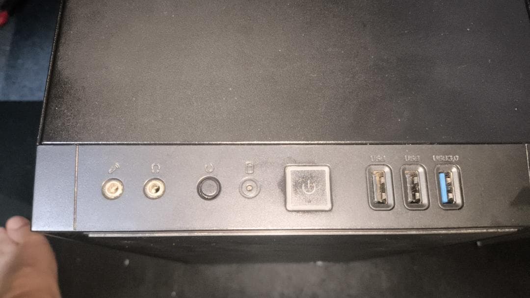 Core i5-8400 windows11 ＊GTX1050TIがファン全開