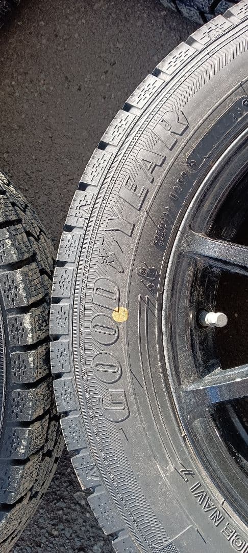 2023年製グッドイヤースタッドレスタイヤホイール4本セット