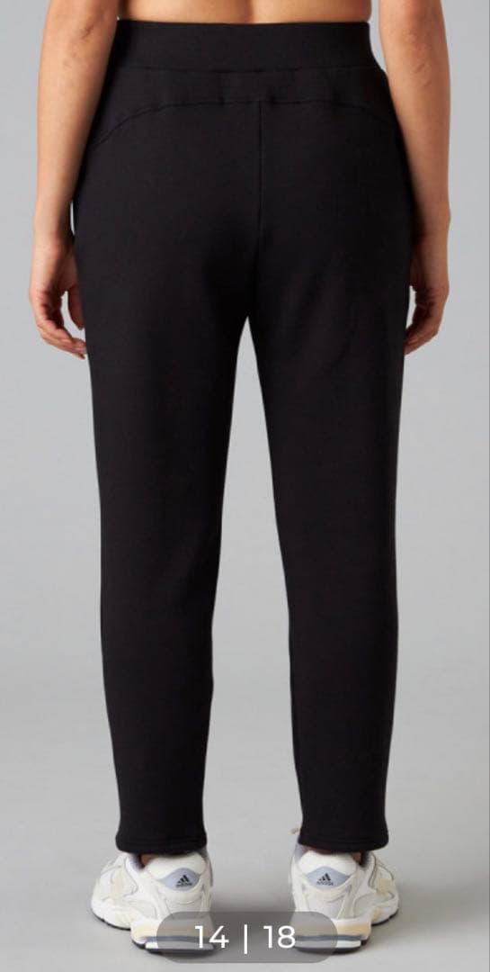 chacott 裏起毛テーパードパンツ(ブラック-M)