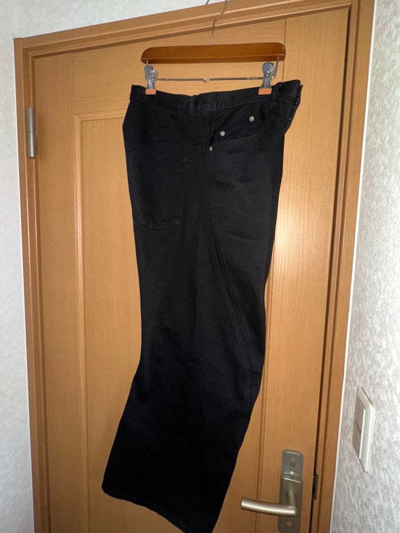 パンツ NVRFRGT 3D TWISTED WIDE LEG JEANS BLACK