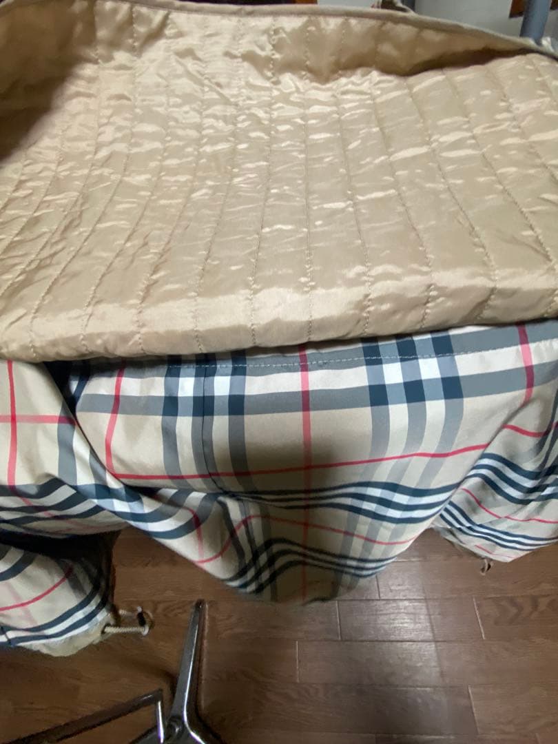 sweet 　　　新品　バーバリーロンドン　　ライナーファー付き