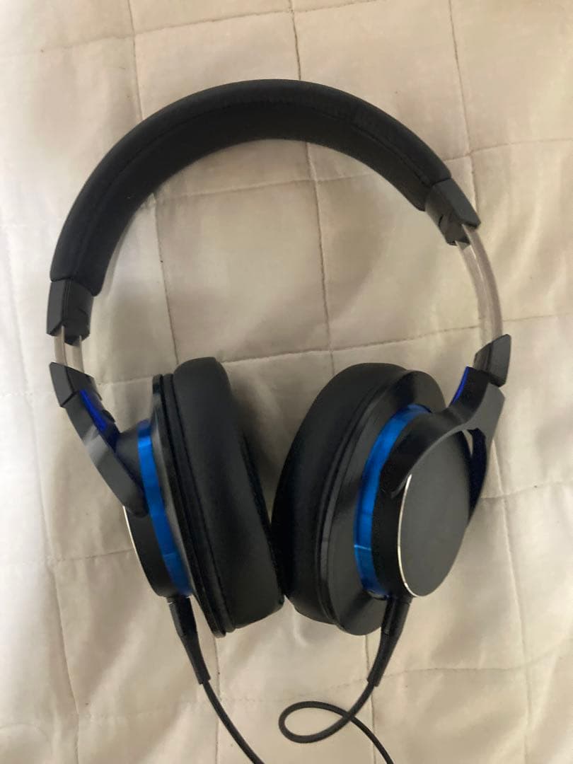 ヘッドフォン　audio technica ath msr7b