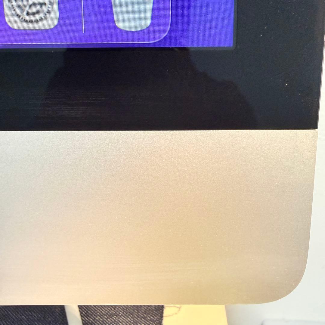 iMac 21.5 Late 2015 i5 8GB 1TB SSD 高速起動