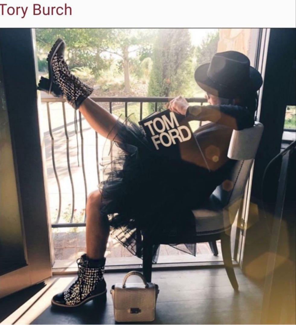 トリーバーチツイードブーツ 美品 24cm～半ぐらい