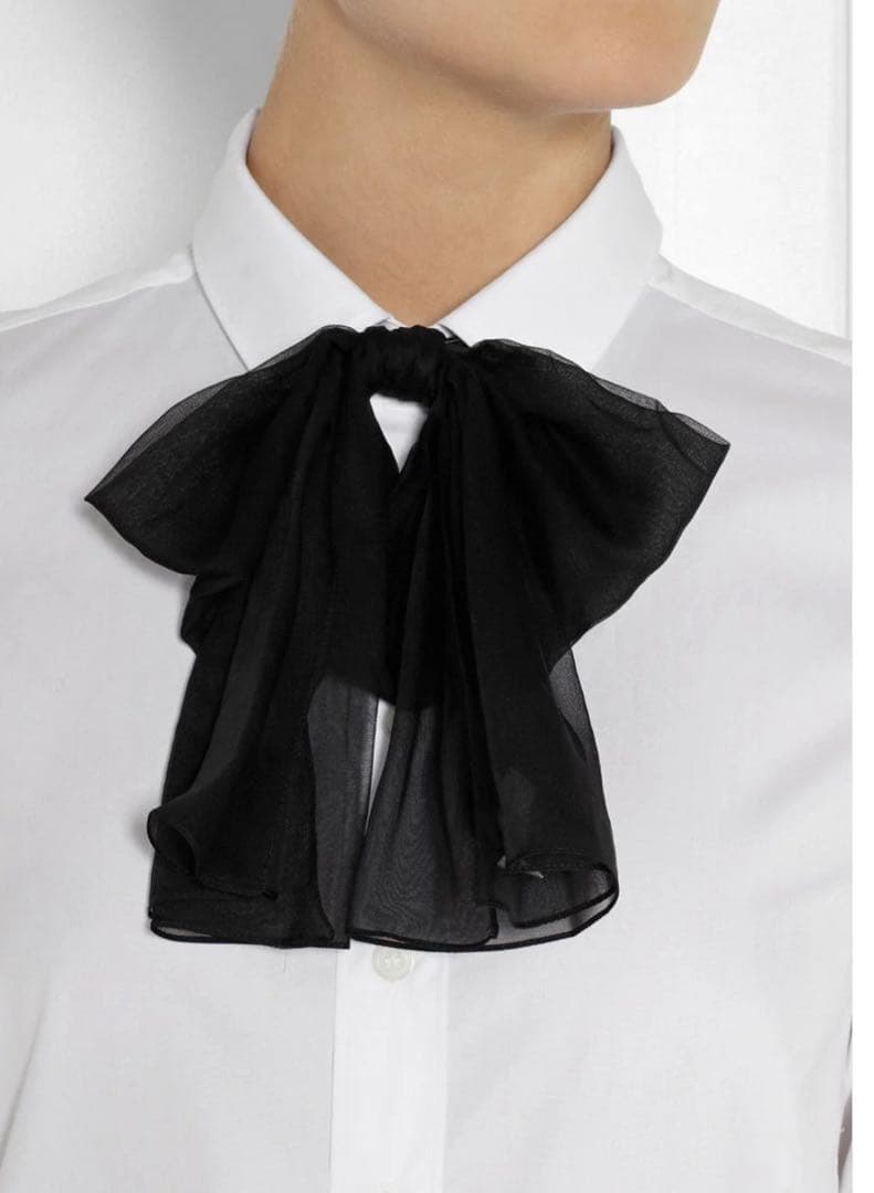 中古美品　Saint Laurent Paris チョーカー リボン シルク