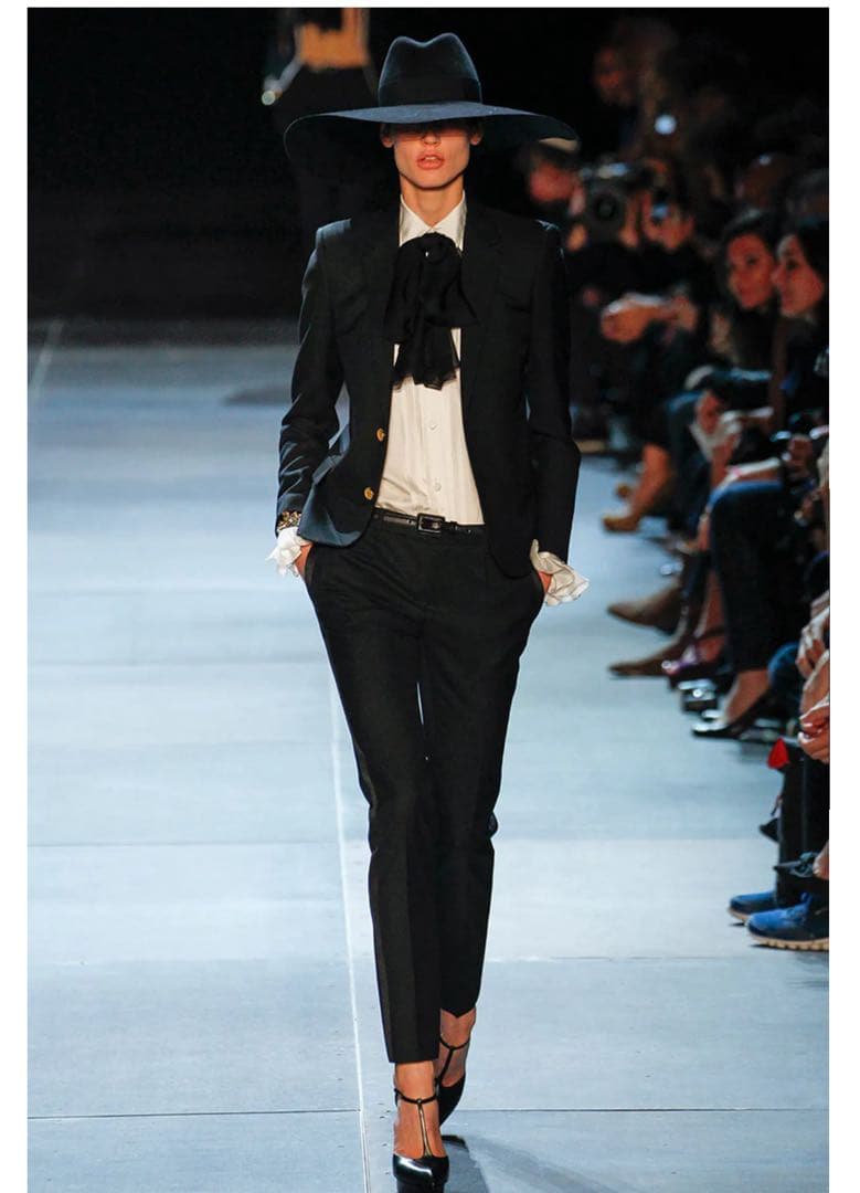 中古美品　Saint Laurent Paris チョーカー リボン シルク