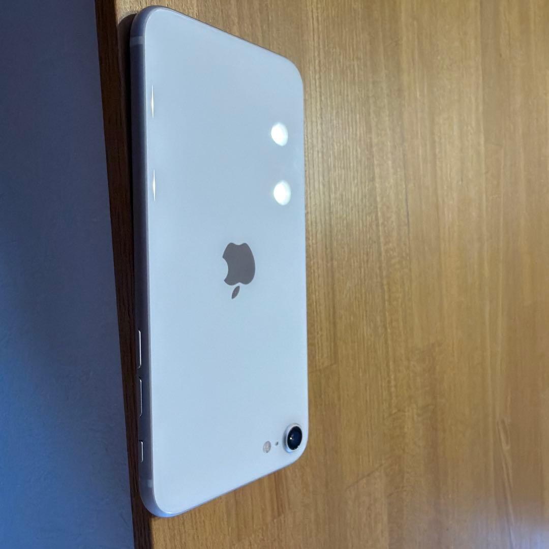美品！Apple iPhoneSE3 スターライト128GB