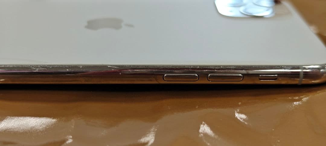 iPhone 11 Pro Max 512GB シルバー