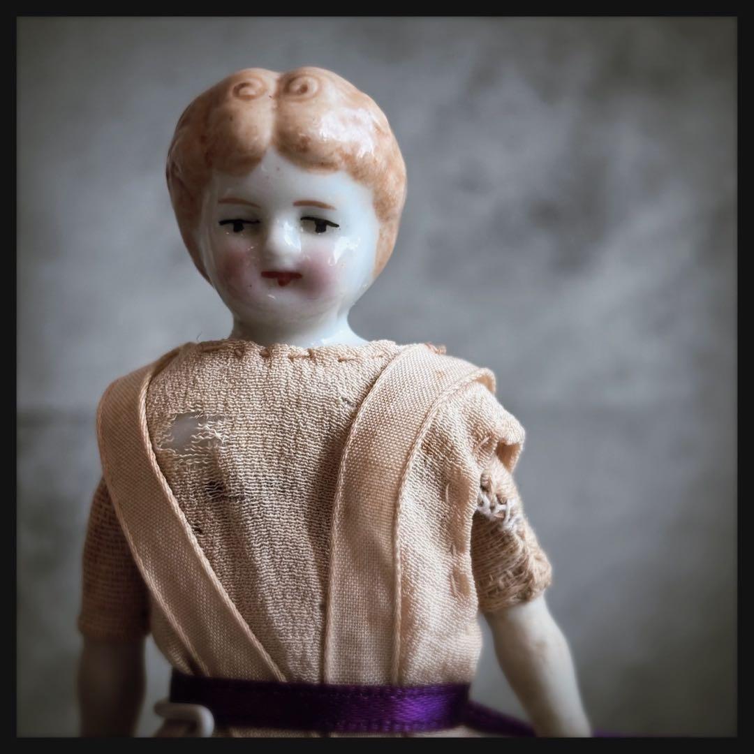 アンティーク 小さなブロンド　チャイナヘッドドール　 ビスクドール