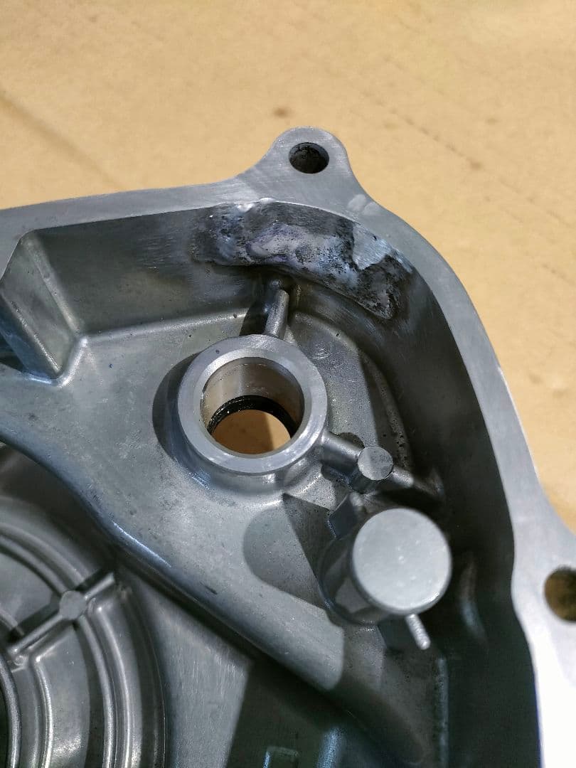 武川 ダイカストクラッチカバー XR100 エイプ100 NSF100