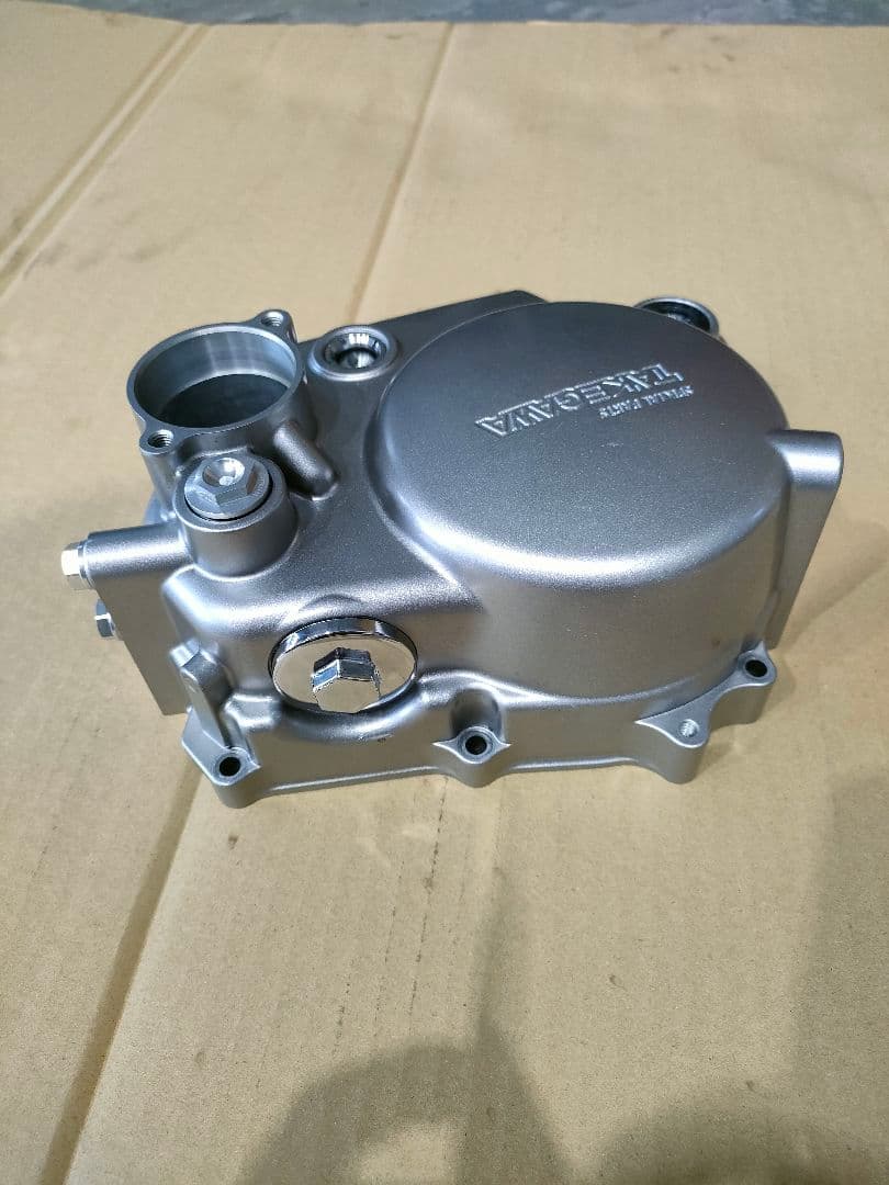武川 ダイカストクラッチカバー XR100 エイプ100 NSF100