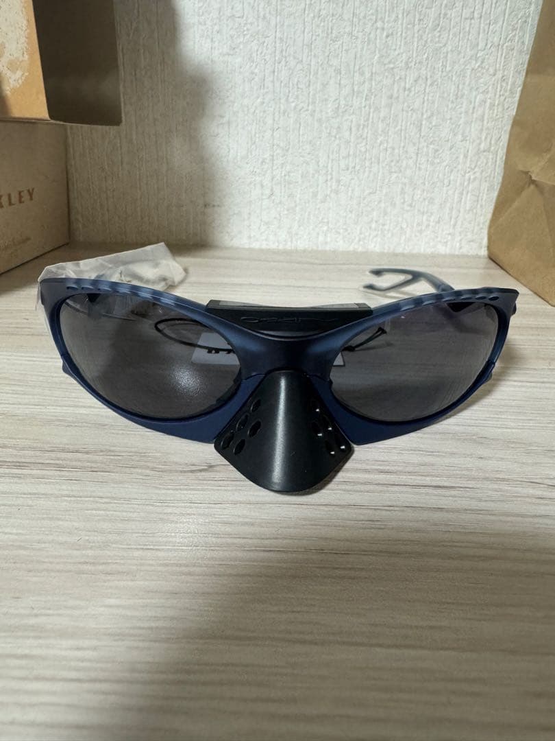 正規品ケース付きOakley プランタリス偏光レンズ新品トラビススコット愛用商品