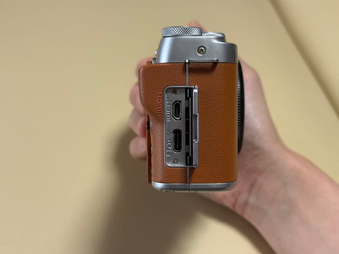 T*y様 FUJIFILM X-A7 ミラーレスカメラ、15-45mmレンズキッ