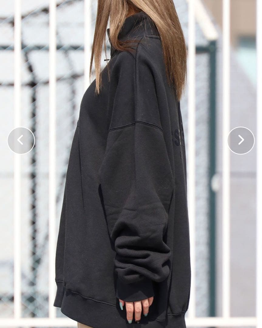 エッセンシャルズ ハーフジップM