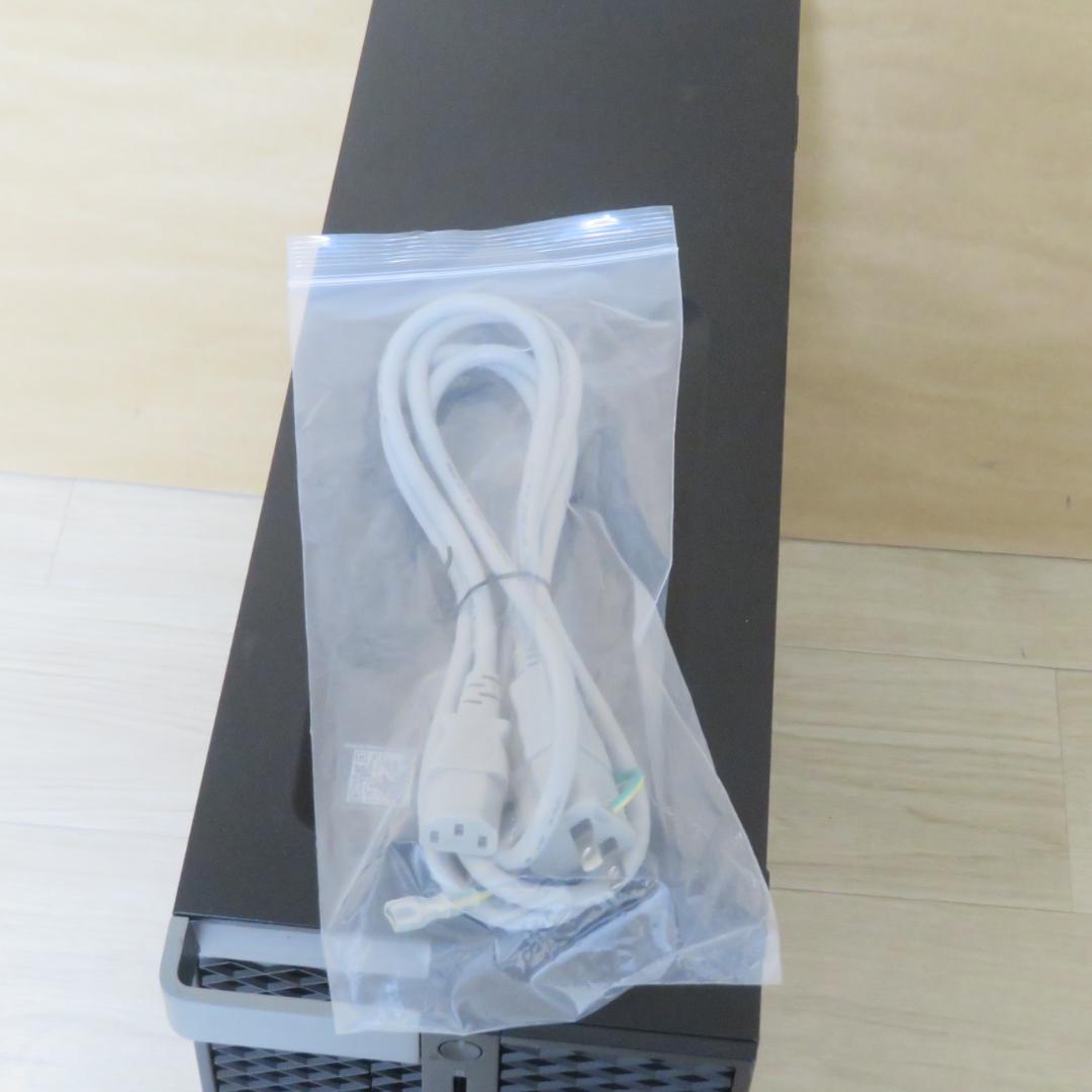 T7820 XEON Platinum 8160 2基/SSD1TB HDD2T