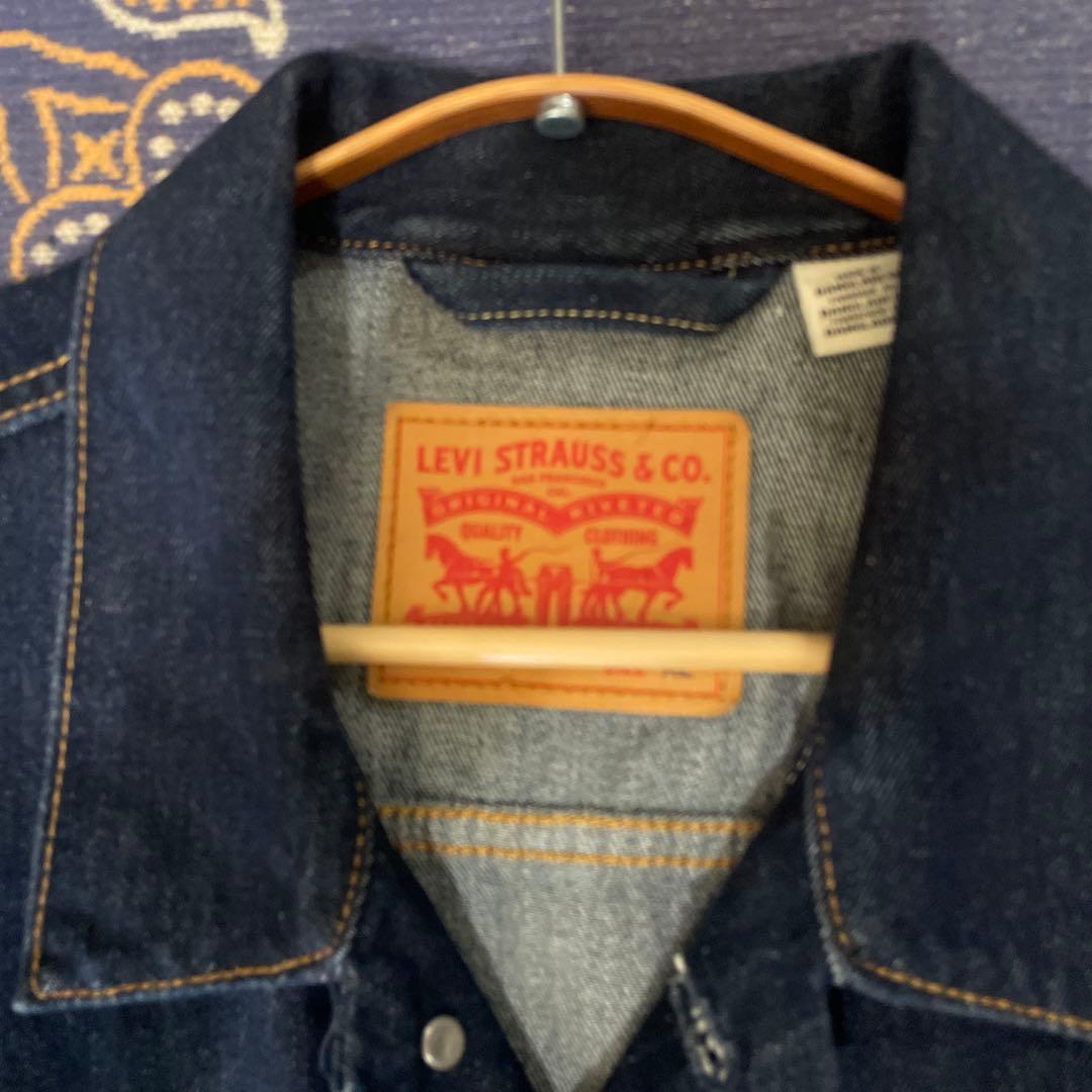 Levi's ダークデニムジャケット