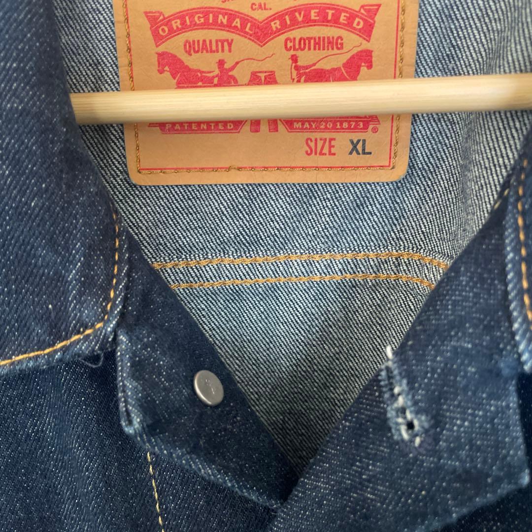 Levi's ダークデニムジャケット