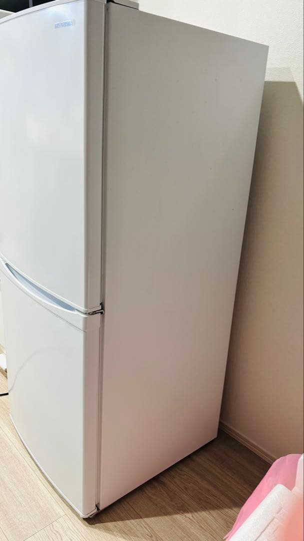 アイリスオーヤマ　冷蔵庫　142L