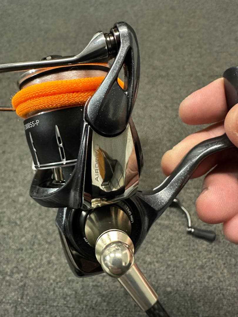 ダイワ　24ルビアスSTSF2000SS-P ロデオクラフトカーボンハンドル付