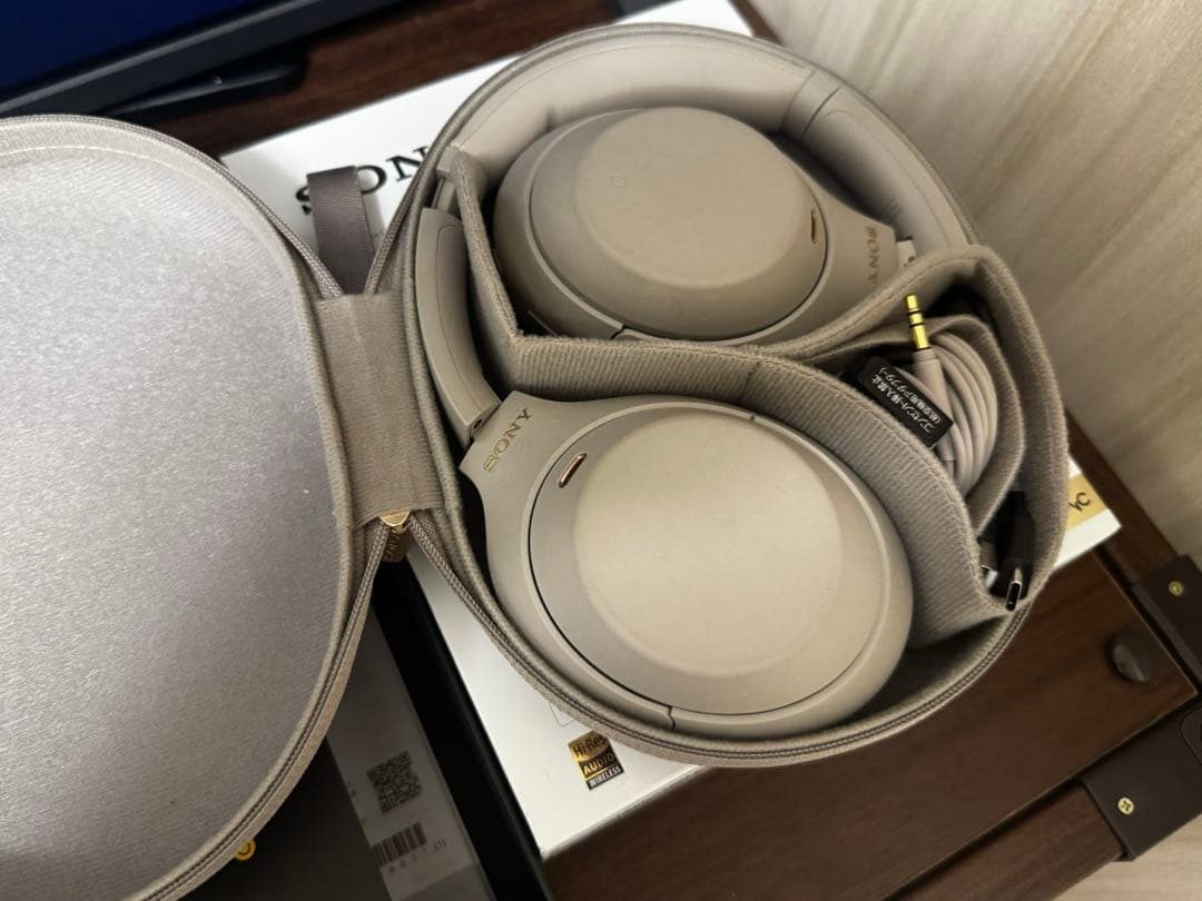 SONY WH-1000XM4 ワイヤレスヘッドセット
