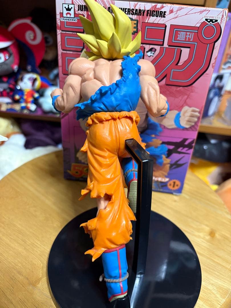ジャンプ50周年 アニバーサリーフィギュア 孫悟空