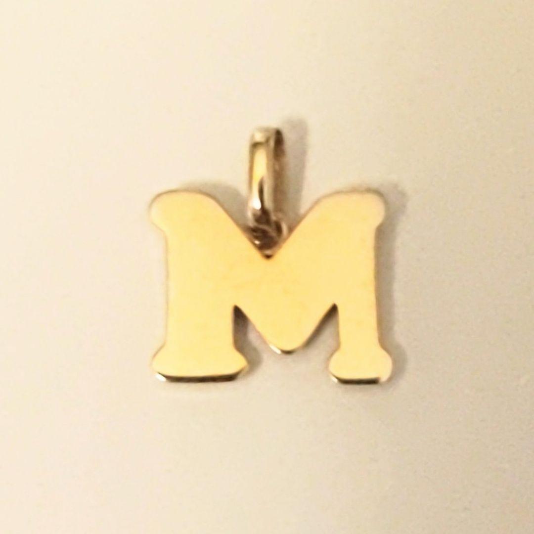 18K ペンダントトップ イニシャルモチーフ Ｍモチーフ