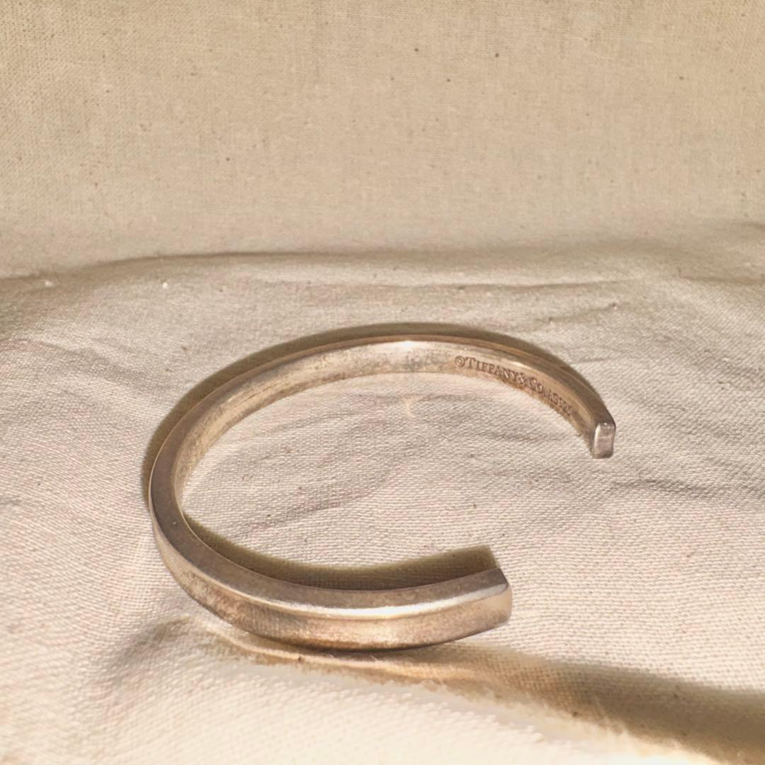 Tiffany & Co. シルバーバングル（S・箱付き）