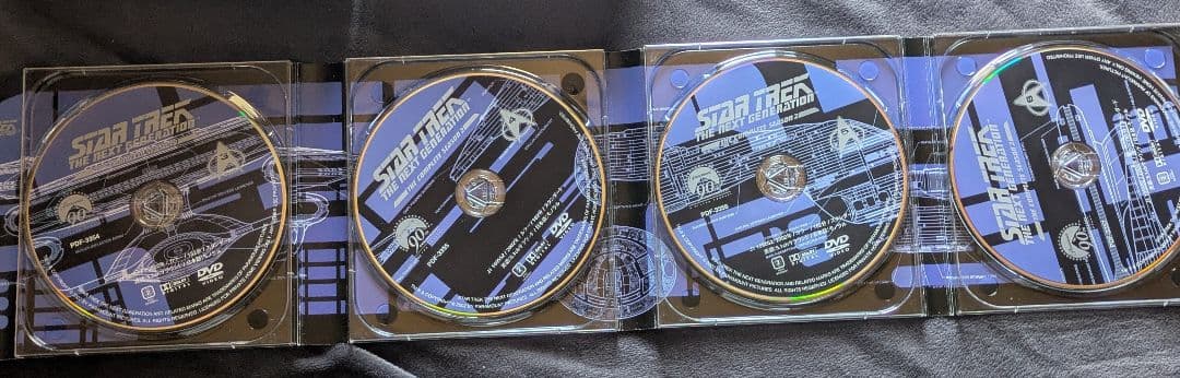 松*吾様 新スタートレックNextgeneration 全７巻　取り付け部に欠け