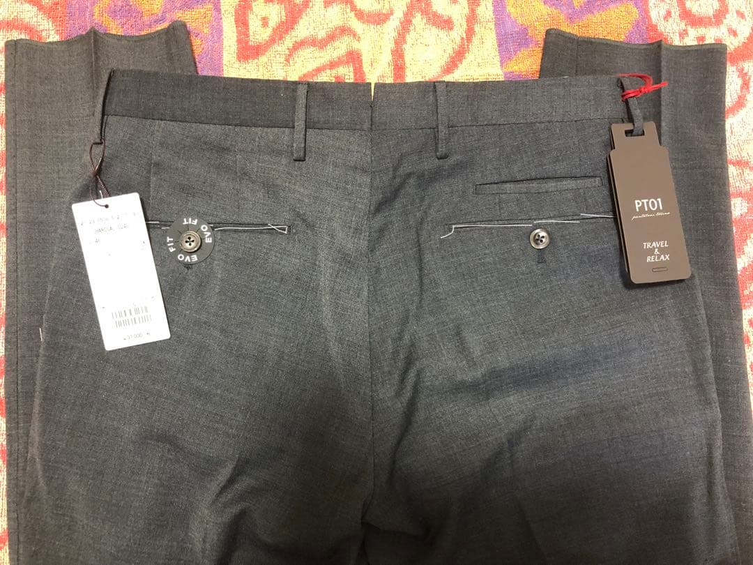 新品未使用品 PT01 EVO FIT スラックス 46 (チャコールグレー)