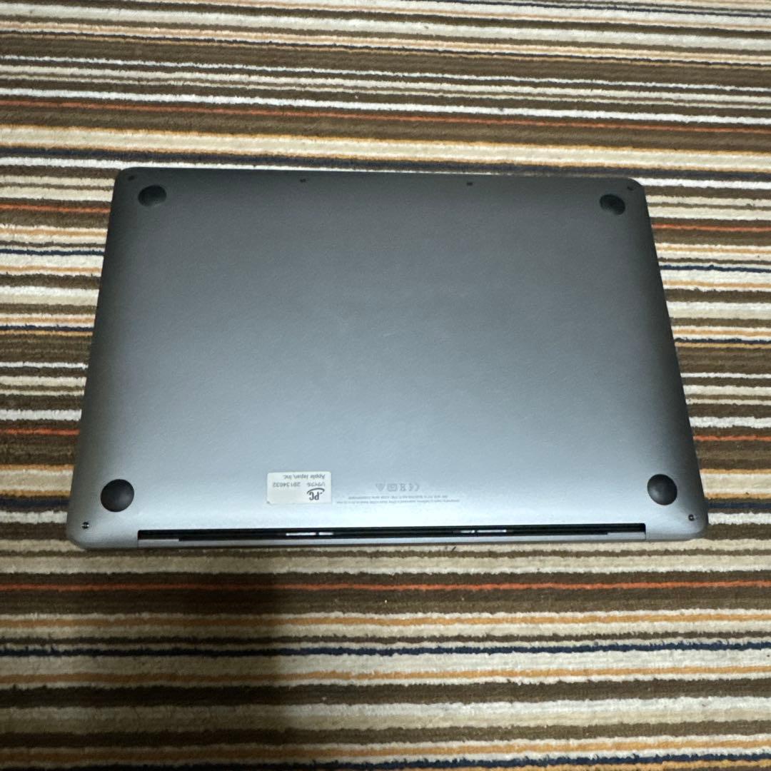 Apple MacBook Pro M1 8GB 512GBスペースグレー