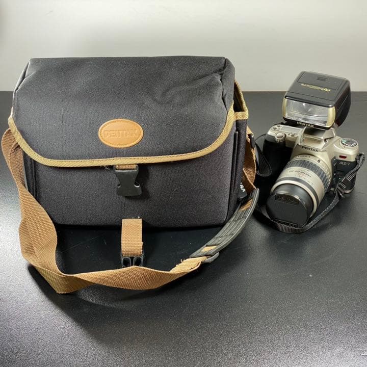 ペンタックスMZ-7 レンズ2本 ストロボ付き