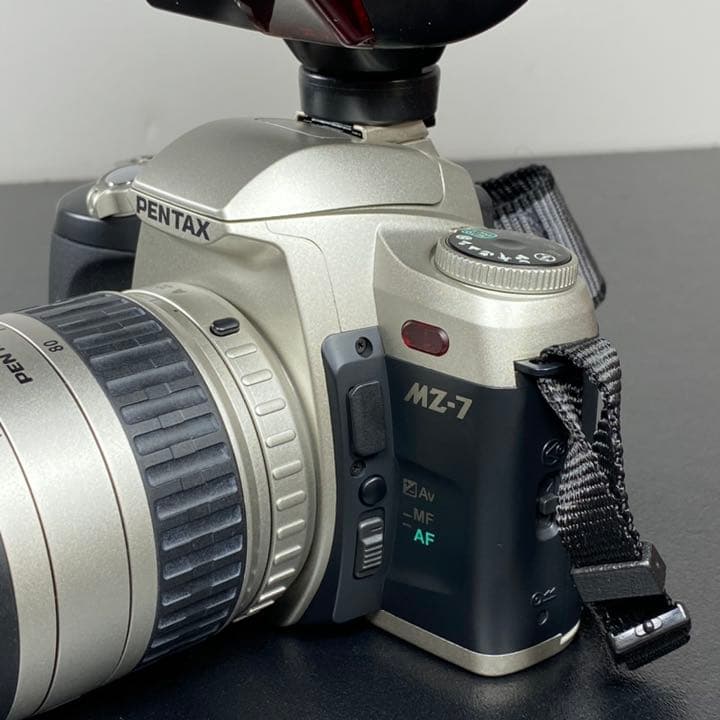 ペンタックスMZ-7 レンズ2本 ストロボ付き